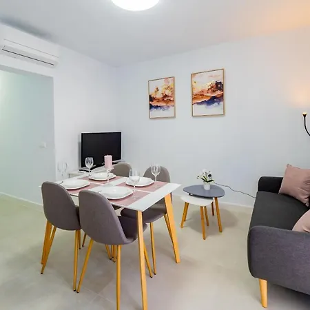 Cubo'S Urban Miranda Apartment Cartama Exterior photo