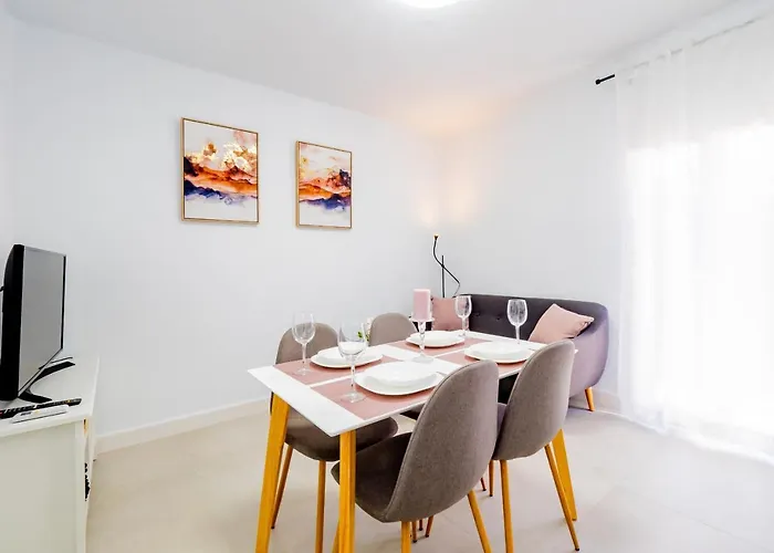 Cubo\'S Urban Miranda Apartment